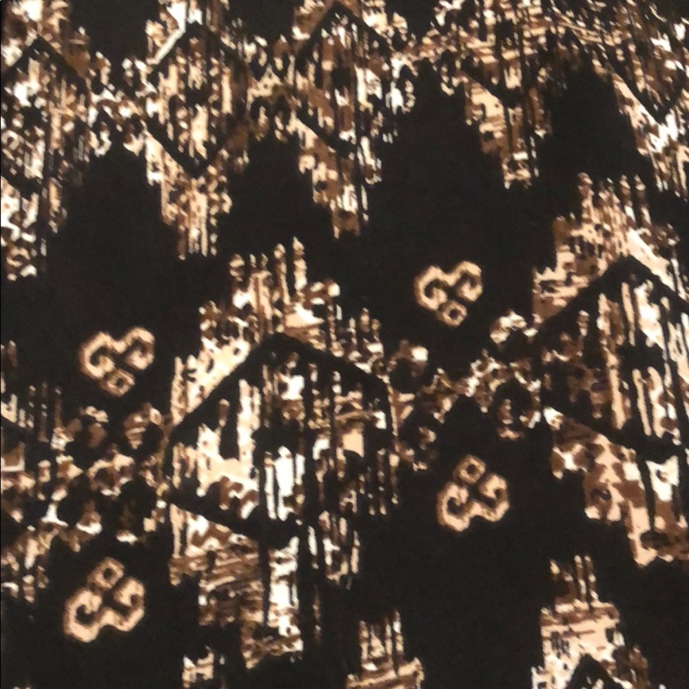 Patterned tunic top - Picture 2 of 5